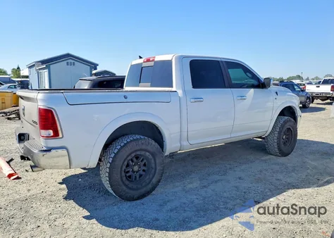 2016 Ram 1500 Laramie из США, поврежденный, VIN 1C6RR7NMXGS186122